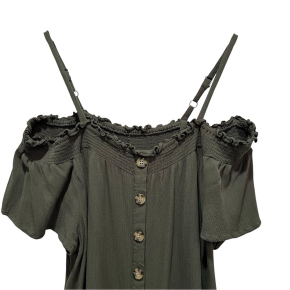 Torrid Smocked Cold-Shoulder Olive Green Rayon Blouse Size 1X - Picture 4 of 7